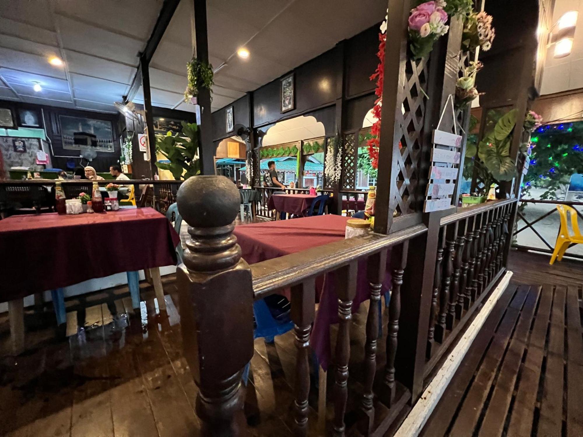 Mama'S Chalet Pulau Perhentian Besar Kampong Pasir Hantu Eksteriør billede