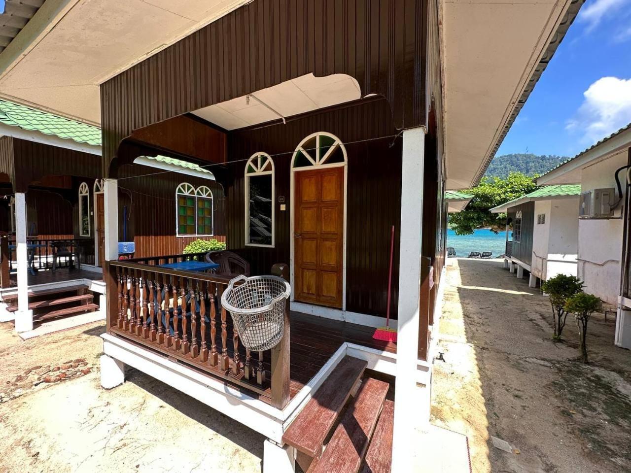Mama'S Chalet Pulau Perhentian Besar Kampong Pasir Hantu Eksteriør billede