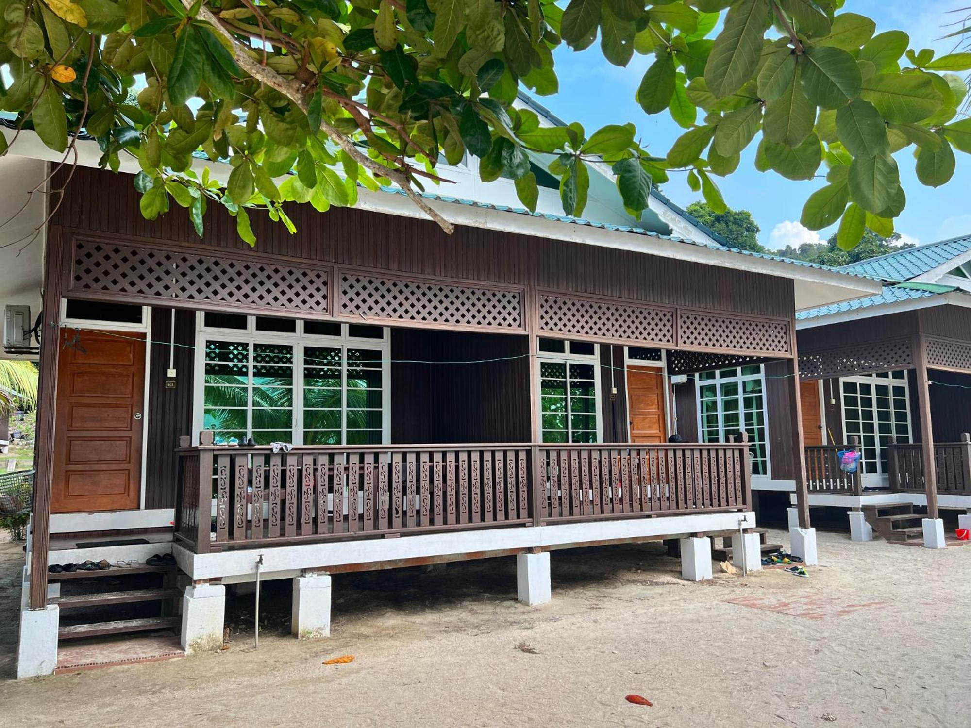 Mama'S Chalet Pulau Perhentian Besar Kampong Pasir Hantu Eksteriør billede