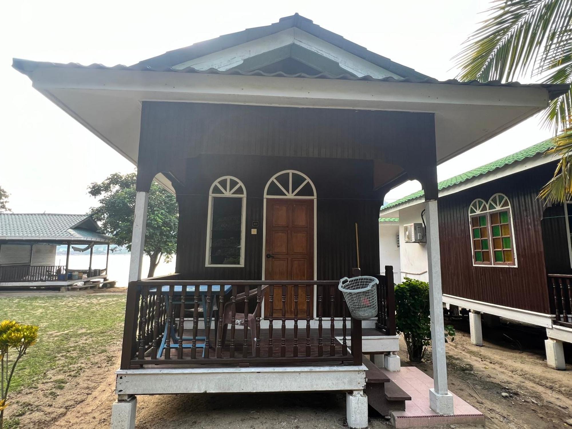 Mama'S Chalet Pulau Perhentian Besar Kampong Pasir Hantu Eksteriør billede