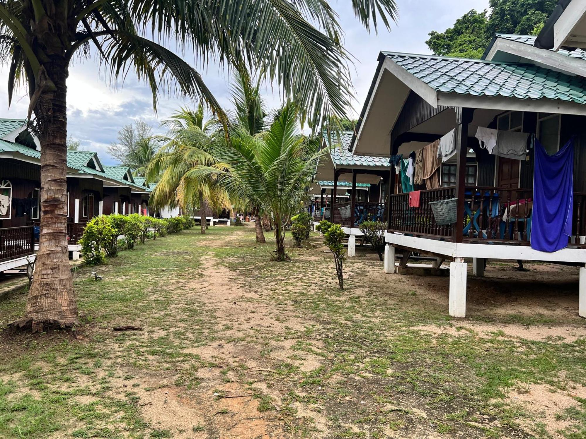 Mama'S Chalet Pulau Perhentian Besar Kampong Pasir Hantu Eksteriør billede