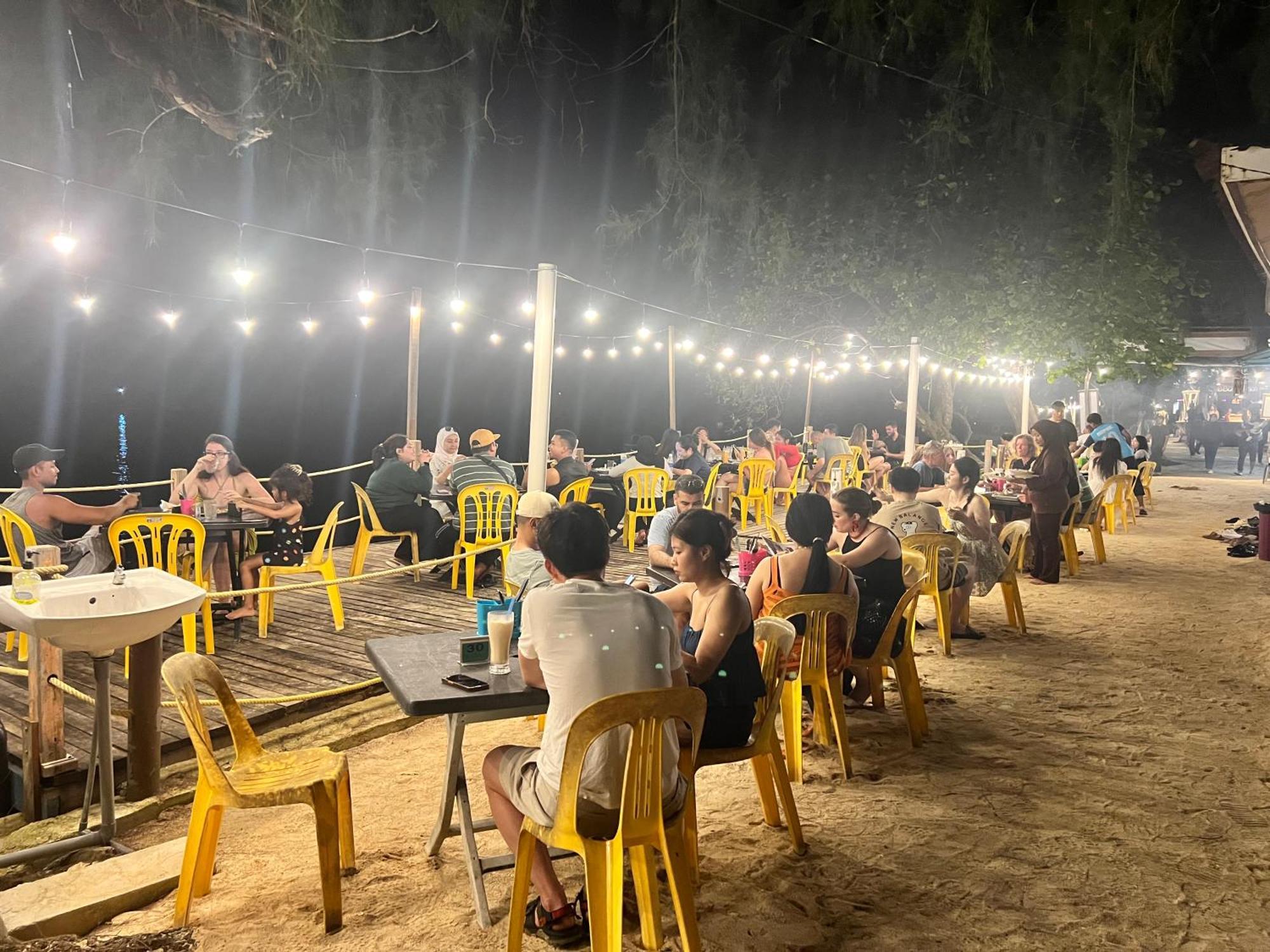 Mama'S Chalet Pulau Perhentian Besar Kampong Pasir Hantu Eksteriør billede